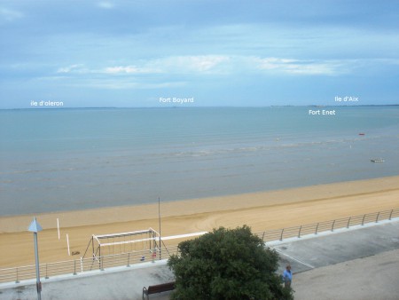 VUE SUR LES ILES DE LA GRANDE PLAGE